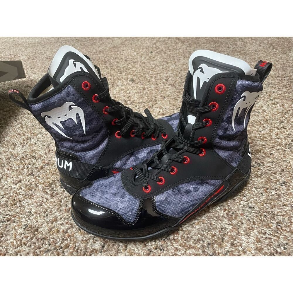Venum Elite Boxing Lace Up Shoes Dark Camo Men’s Size 7 Brand New with Box